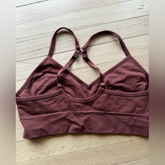 Lululemon Sweetheart Neck Adjustable Sports Bra - Picture 2 of 3